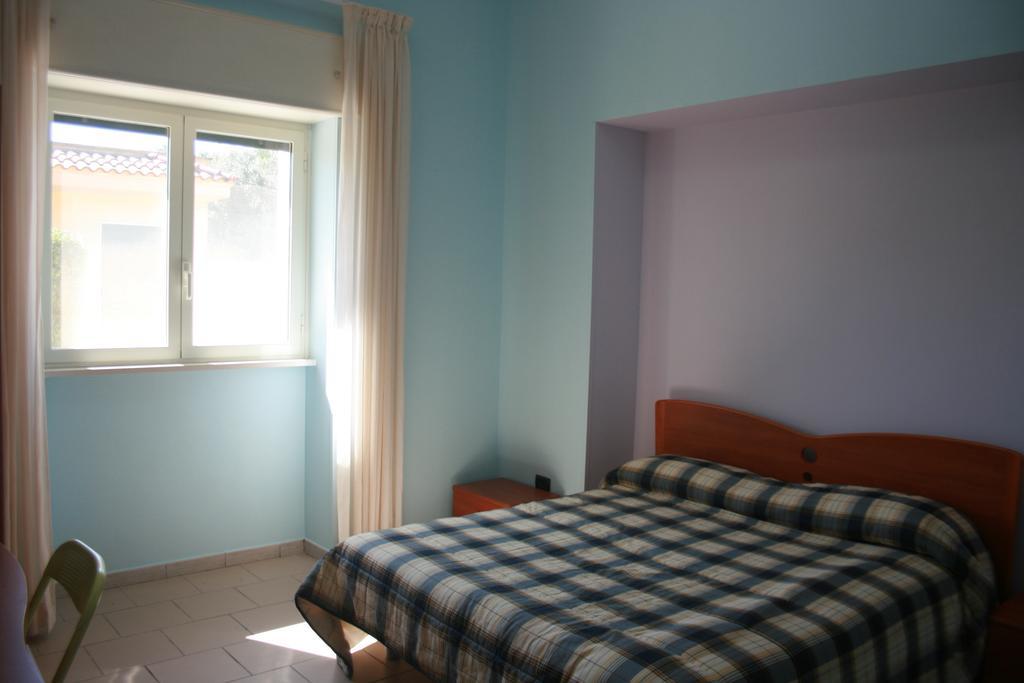 Villaggio Turistico Malibuu Manduria Habitación foto